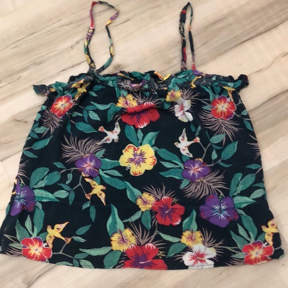 Tropical Resort Cami - Picture 1 of 4